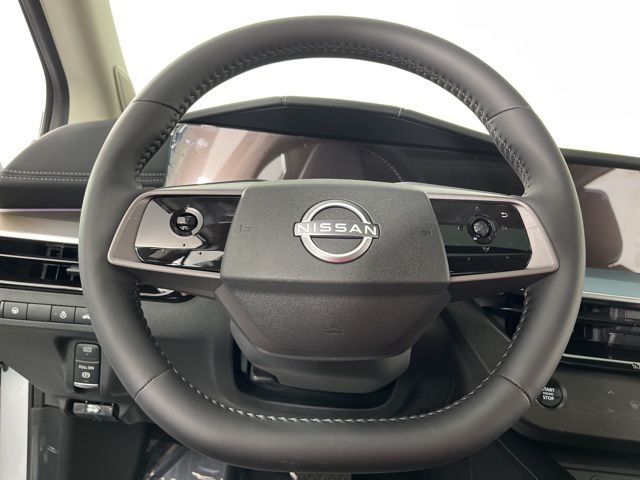 2025 Everest White Pearl Tricoat Nissan Murano SL AWD SUV
