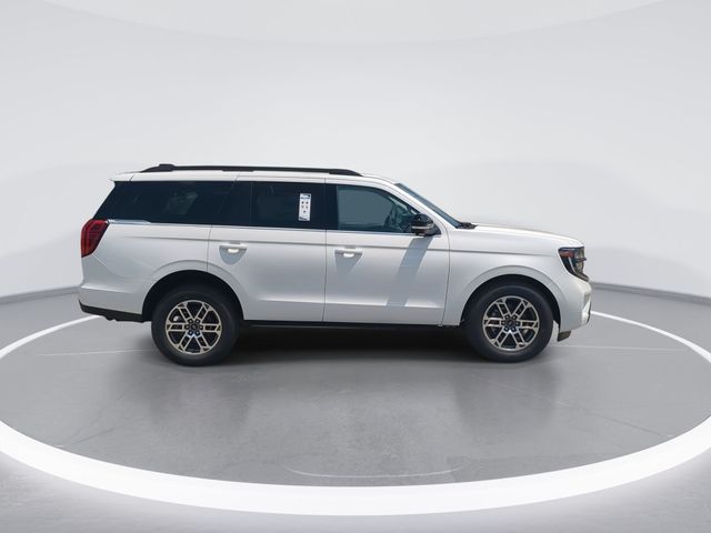New 2026 Star White Metallic Tri-Coat Ford Active image 9