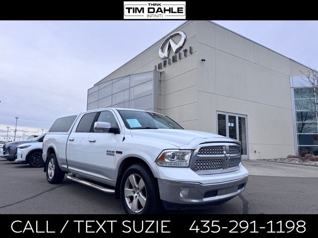 Bright White Clearcoat 2014 RAM 1500 Laramie Crew Cab 4WD Pickup Truck Four-Wheel Drive 8-Speed Automatic