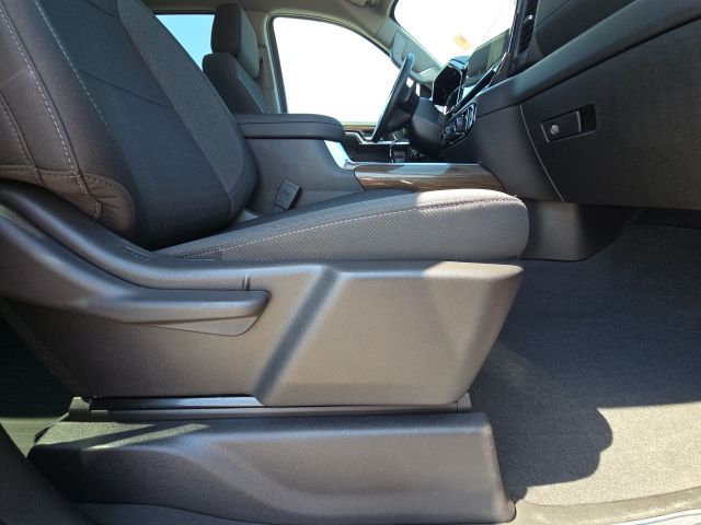 Photo of 2024 Chevrolet Silverado 1500 RST in Dallas, GA - 19,  2024 Chevrolet Silverado 1500 RST:44194A