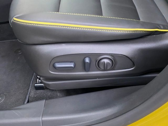 used 2025 Chevrolet TrailBlazer car, priced at $28,462