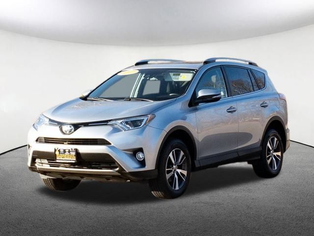 2017 Toyota RAV4 XLE 12