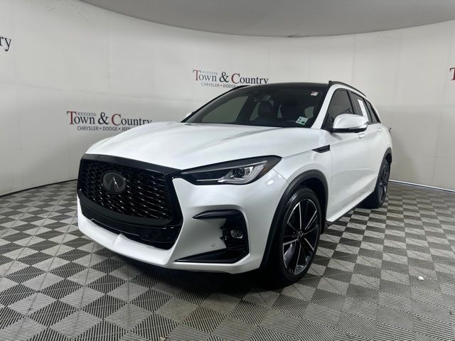 White 2023 INFINITI QX50 SUV / Crossover Front-Wheel Drive Continuously Variable Transmission