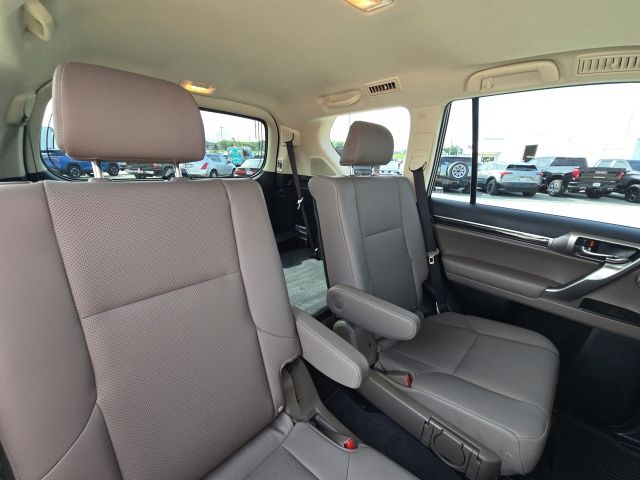 2023 Lexus GX 460:46928A