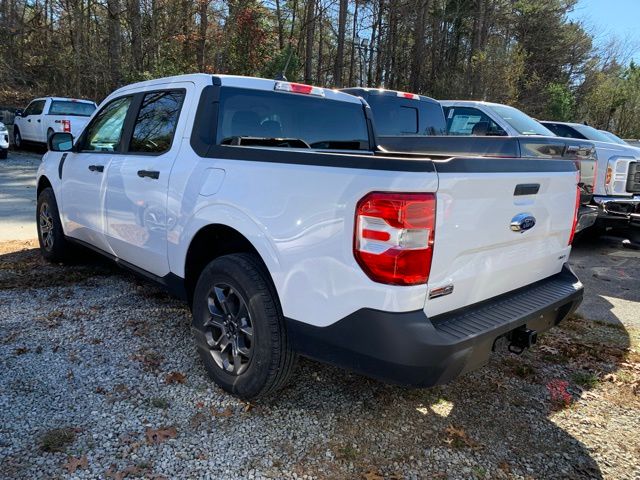 2023 Ford Maverick XLT 2