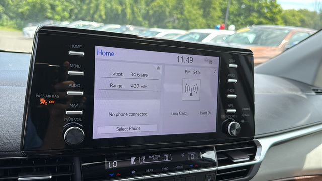 Used 2024 Toyota Sienna Van