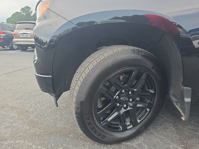 Used 2026 Black Chevrolet Custom image 32