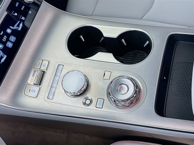 Thumbnail: 2026 Genesis GV70 - 17