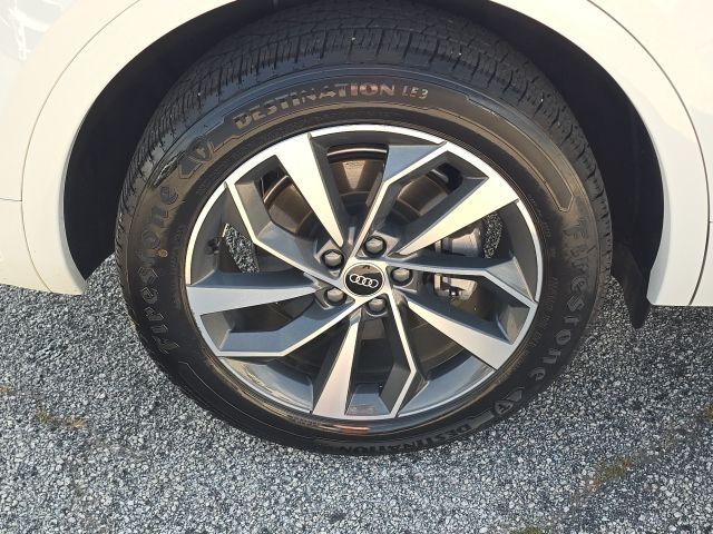 Photo of 2022 Audi Q5 45 S line Premium in Dallas, GA - 10,  2022 Audi Q5 45 S line Premium:167226A