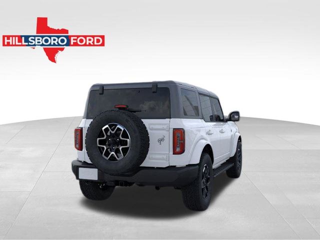 2024 Ford Bronco Outer Banks 8