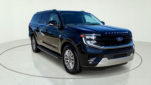 Black Metallic 2026 Ford Expedition SUV / Crossover Four-Wheel Drive Automatic