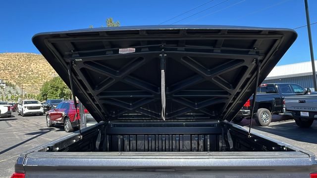 2017 Toyota Tundra Platinum 13