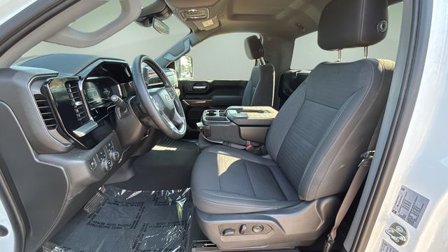 Used 2024 White Chevrolet LT image 19