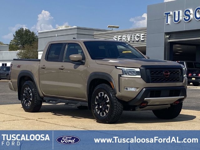 2023 Nissan Frontier PRO-4X Crew Cab 4WD