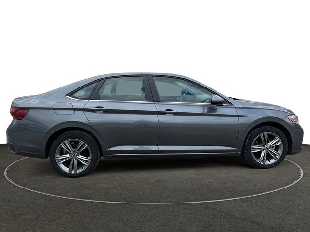 Used 2024  Volkswagen 1.5T SE image 6