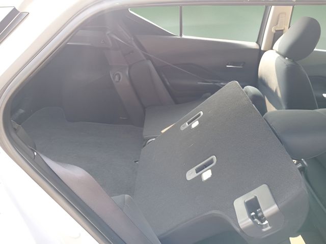 Used 2024 Nissan Kicks SUV