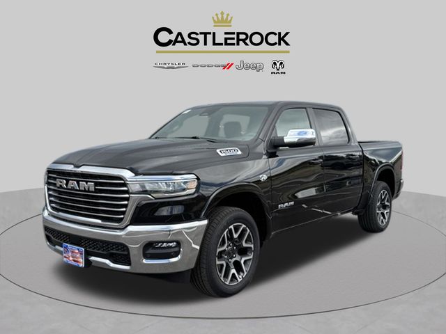 Diamond Black Crystal Pearlcoat 2026 RAM 1500 Pickup Truck Four-Wheel Drive 8-Speed Automatic