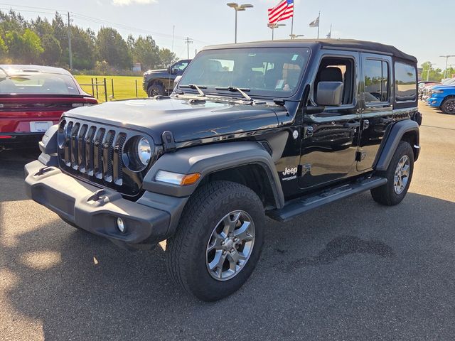 Used 2020 Black Jeep Unlimited Freedom Edition image 3
