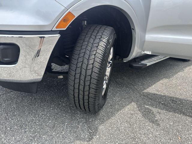 Used 2019 Silver Ford XLT image 31