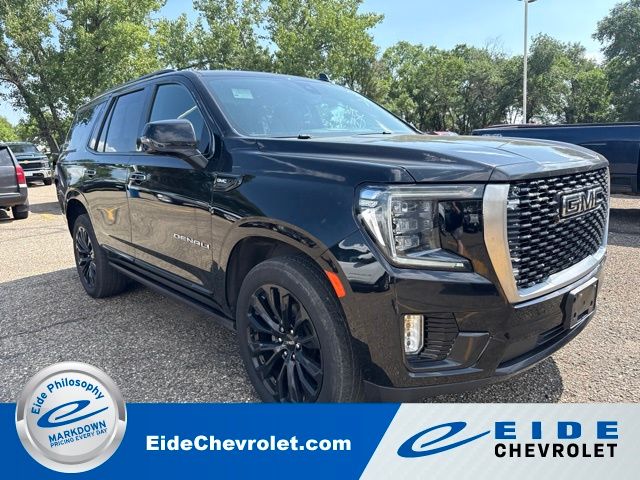 2022 GMC Yukon Denali 4WD