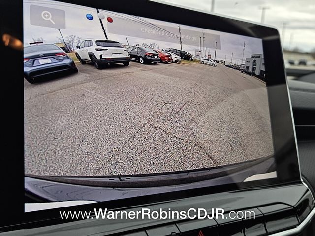 New 2026 Black Jeep Latitude image 19