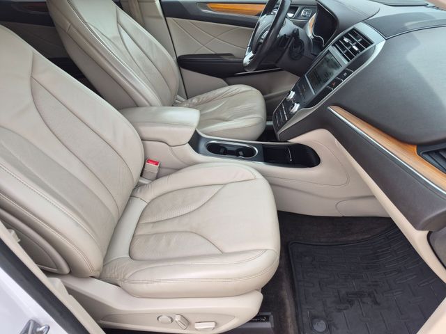 2017 Lincoln MKC - Image 63