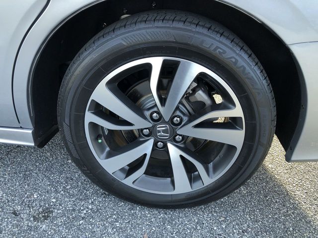 used 2024 Honda Odyssey car, priced at $40,363