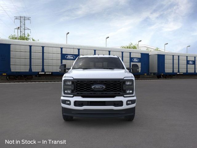 2025 Ford F-250 Super Duty Platinum