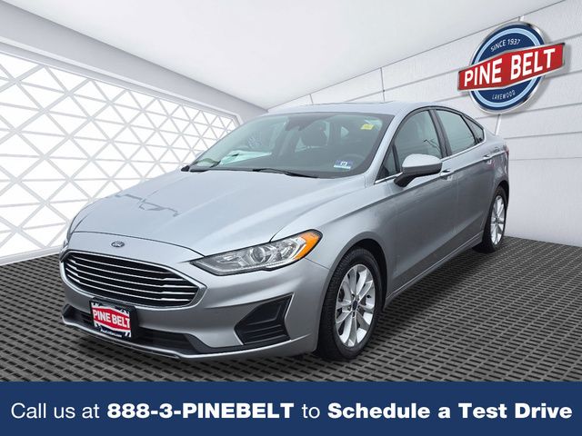 2020 Ford Fusion SE FWD