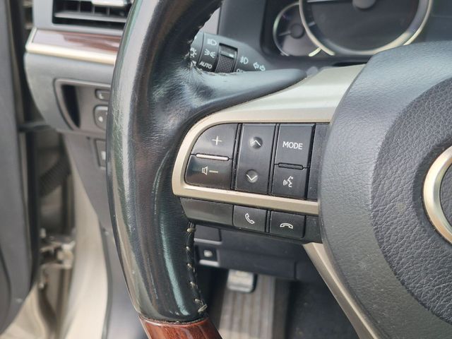 2018 Lexus ES - Image 17