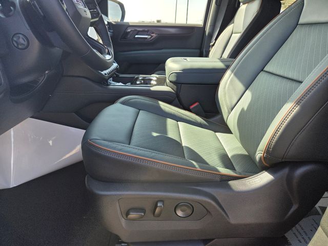 2026 GMC Yukon XL 4WD AT4