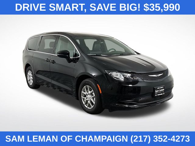 2026 Chrysler Voyager LX FWD