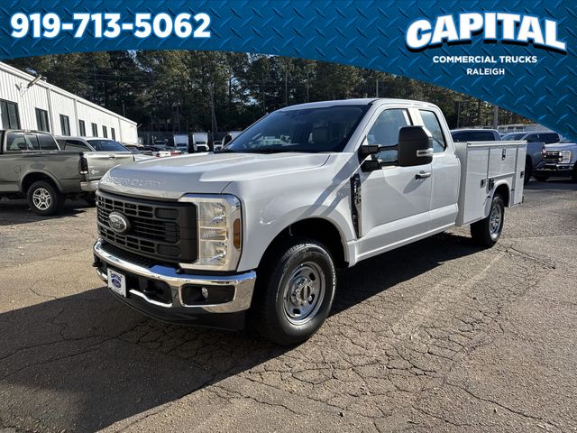 2026 Ford F-250 XL SuperCab 8' Box's photo