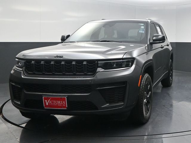 2026 Jeep Grand Cherokee Altitude - 2
