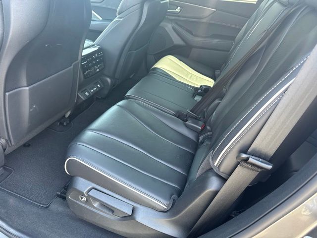 2023 Acura MDX Advance - Liquid Carbon Metallic exterior view 11
