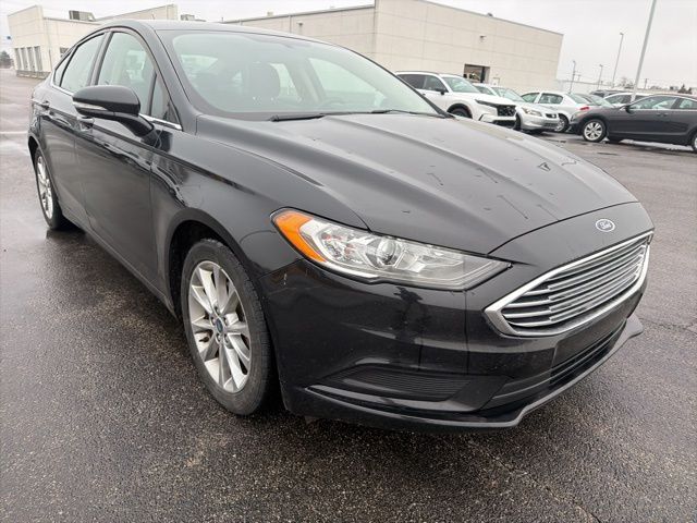 Used 2017 Ford Fusion SE 4D Sedan