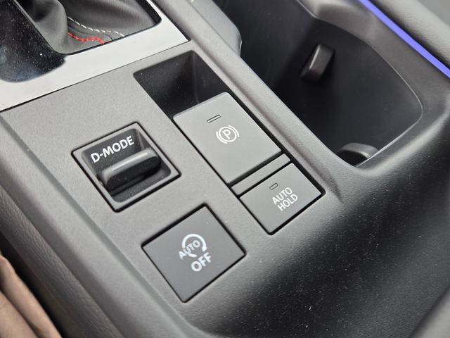 New 2026 White Nissan SR image 23