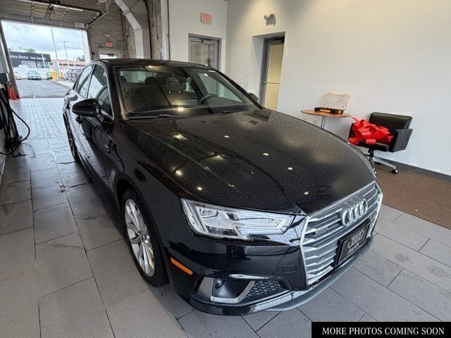 2019 Audi A4 quattro Premium Plus 45 TFSI