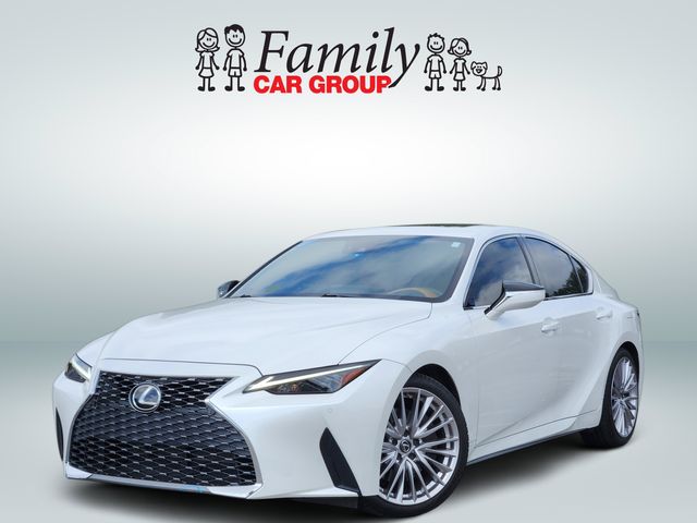 Eminent White Pearl 2022 Lexus IS Sedan Rear-Wheel Drive 8-Speed Automatic