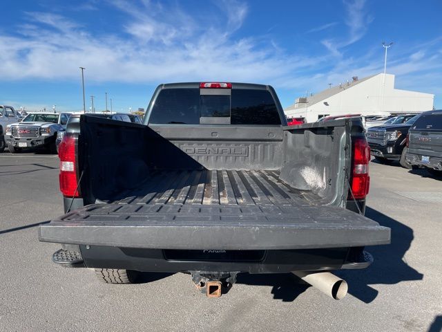 2017 GMC Sierra 2500HD Denali 24