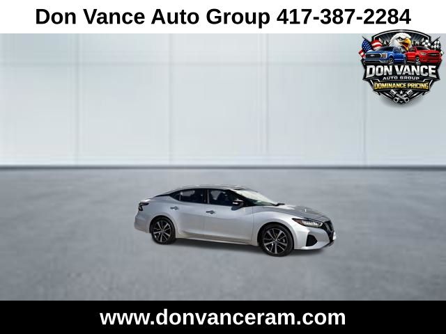 Brilliant Silver Metallic 2022 Nissan Maxima SV FWD Sedan Front-Wheel Drive Continuously Variable Transmission
