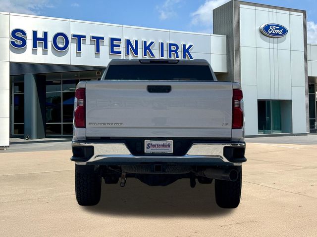 Used 2024 White Chevrolet LT image 8