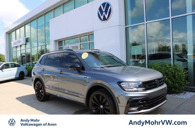Platinum Gray Metallic 2020 Volkswagen Tiguan SUV / Crossover All-Wheel Drive 8-Speed Automatic