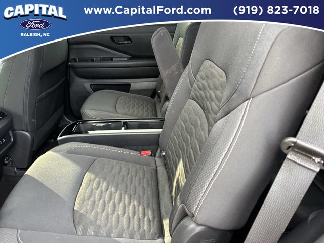 Used 2025 Blue Nissan SV image 18