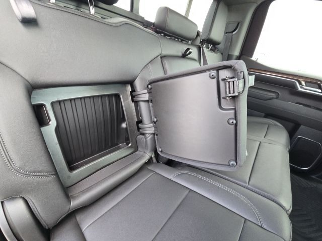 2023 Chevrolet Silverado 1500 RST:45411A