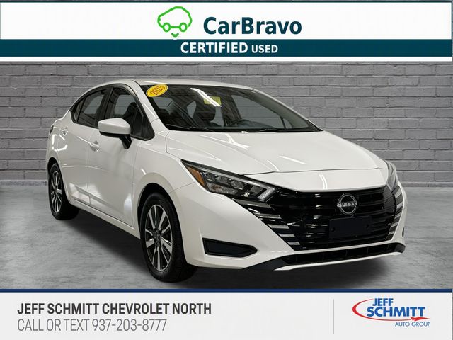 Aspen White Tricoat 2025 Nissan Versa Sedan Front-Wheel Drive Continuously Variable Transmission