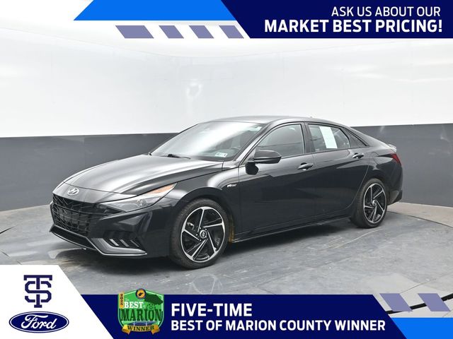 Onyx Black 2023 Hyundai Elantra Sedan Front-Wheel Drive 7-Speed Dual Clutch