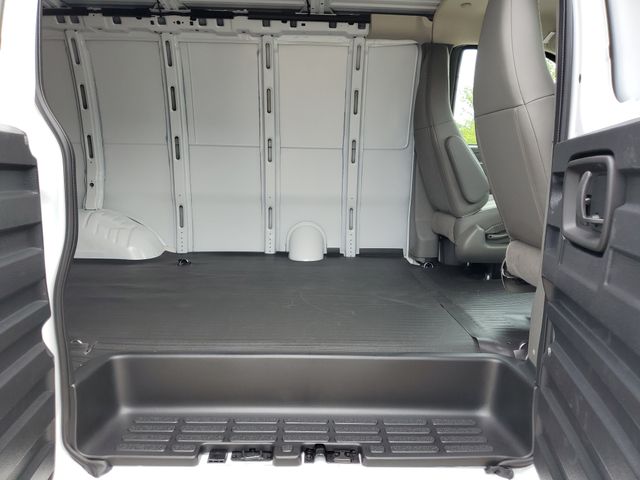 2026 Chevrolet Express 2500 RWD Cargo Van for sale #T1261912 - photo 24