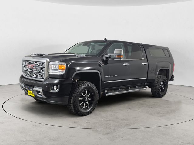 2018 GMC Sierra 2500HD Denali Crew Cab SB 4WD