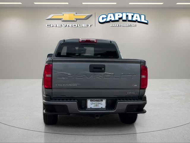Used 2022 Gray Chevrolet Z71 image 5